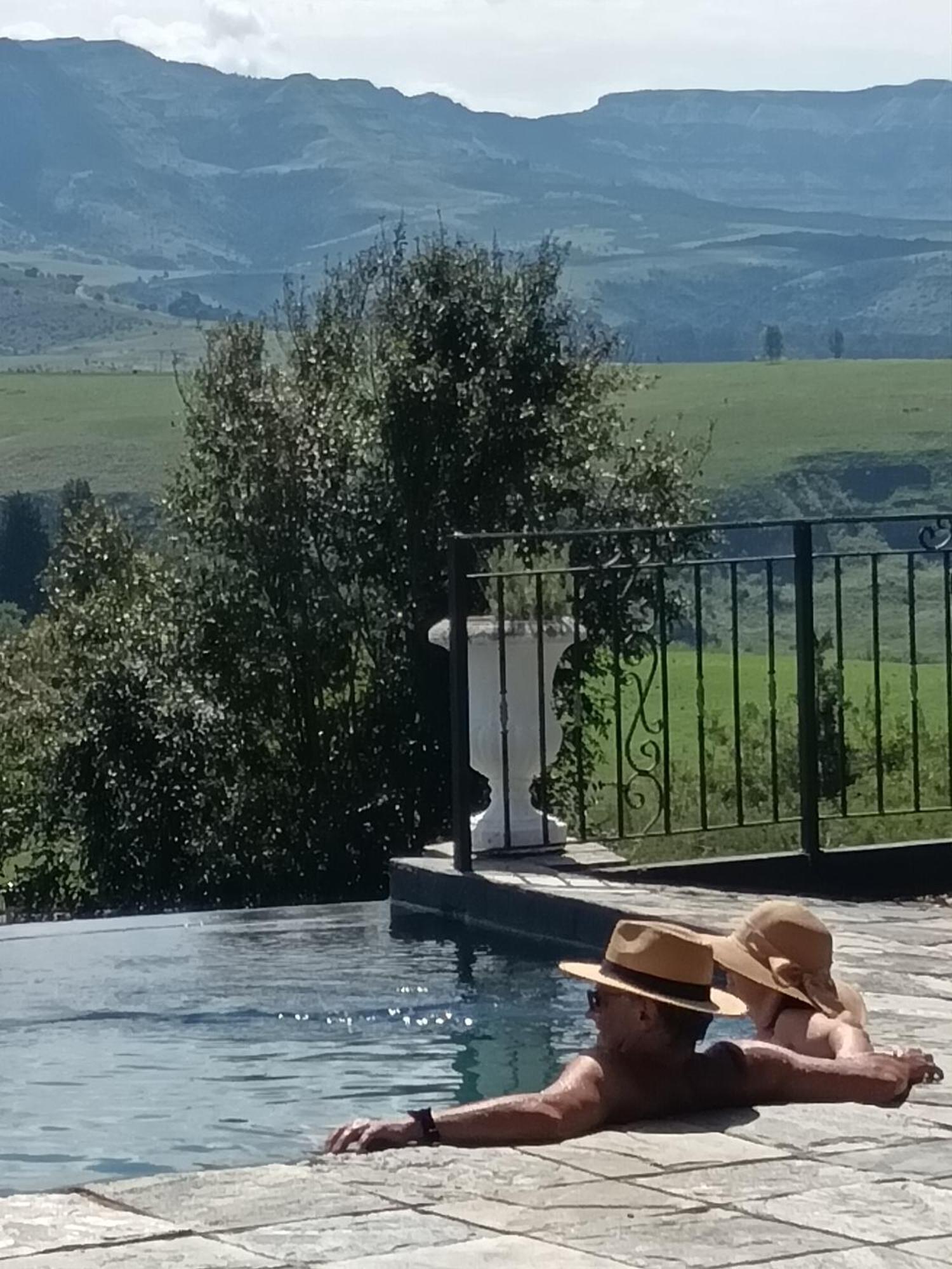 Inkungu Lodge Champagne Valley المظهر الخارجي الصورة