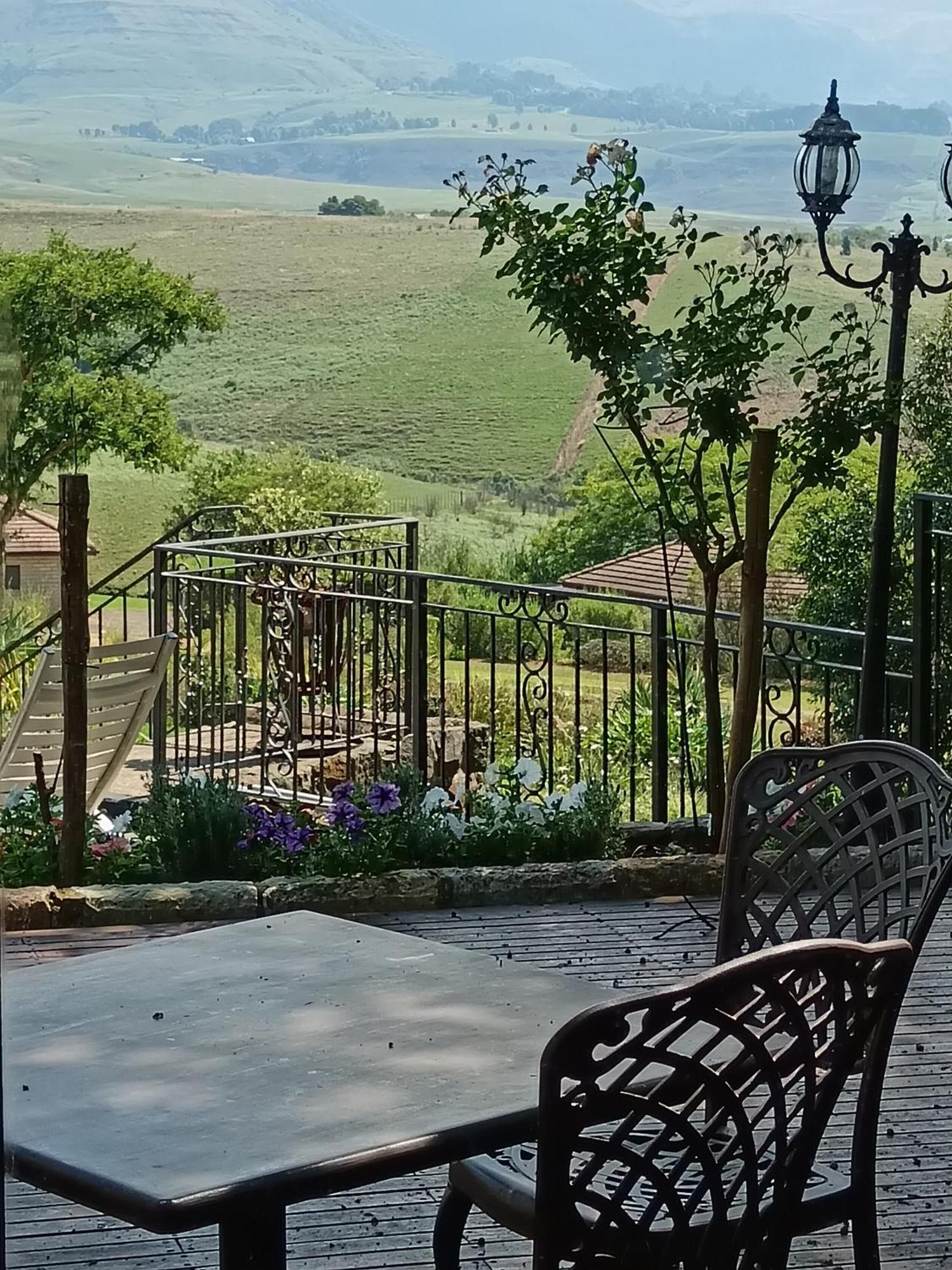 Inkungu Lodge Champagne Valley المظهر الخارجي الصورة