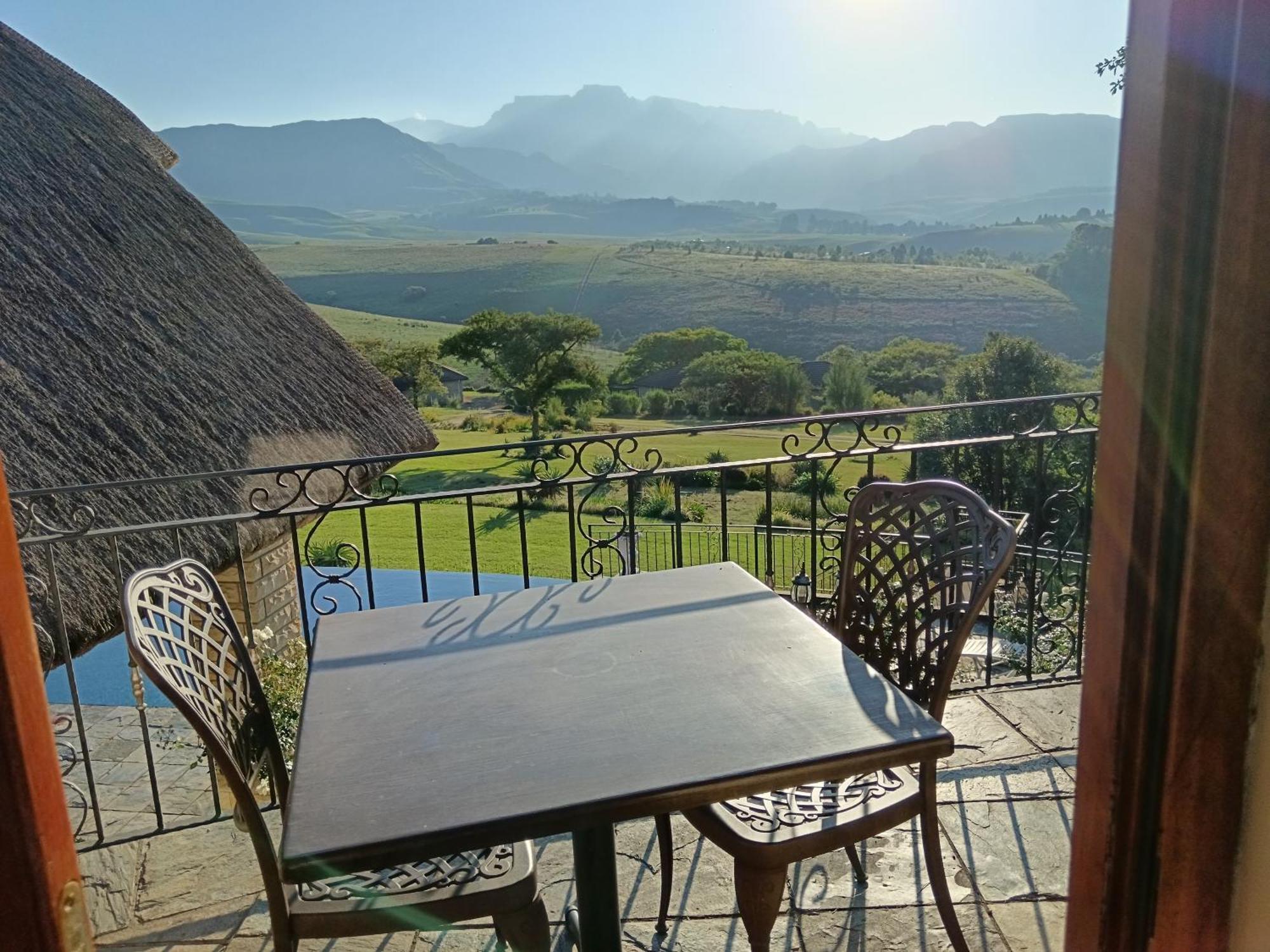 Inkungu Lodge Champagne Valley المظهر الخارجي الصورة